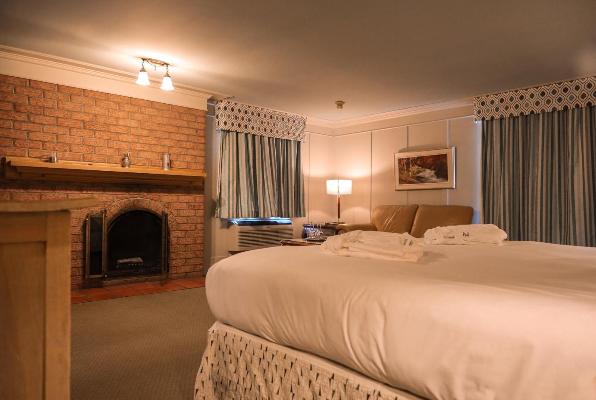 Auberge Des 3 Canards La Malbaie Zewnętrze zdjęcie